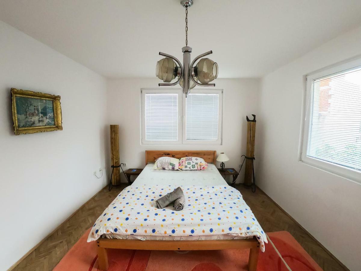 Sarac Hostel 佩奇 外观 照片
